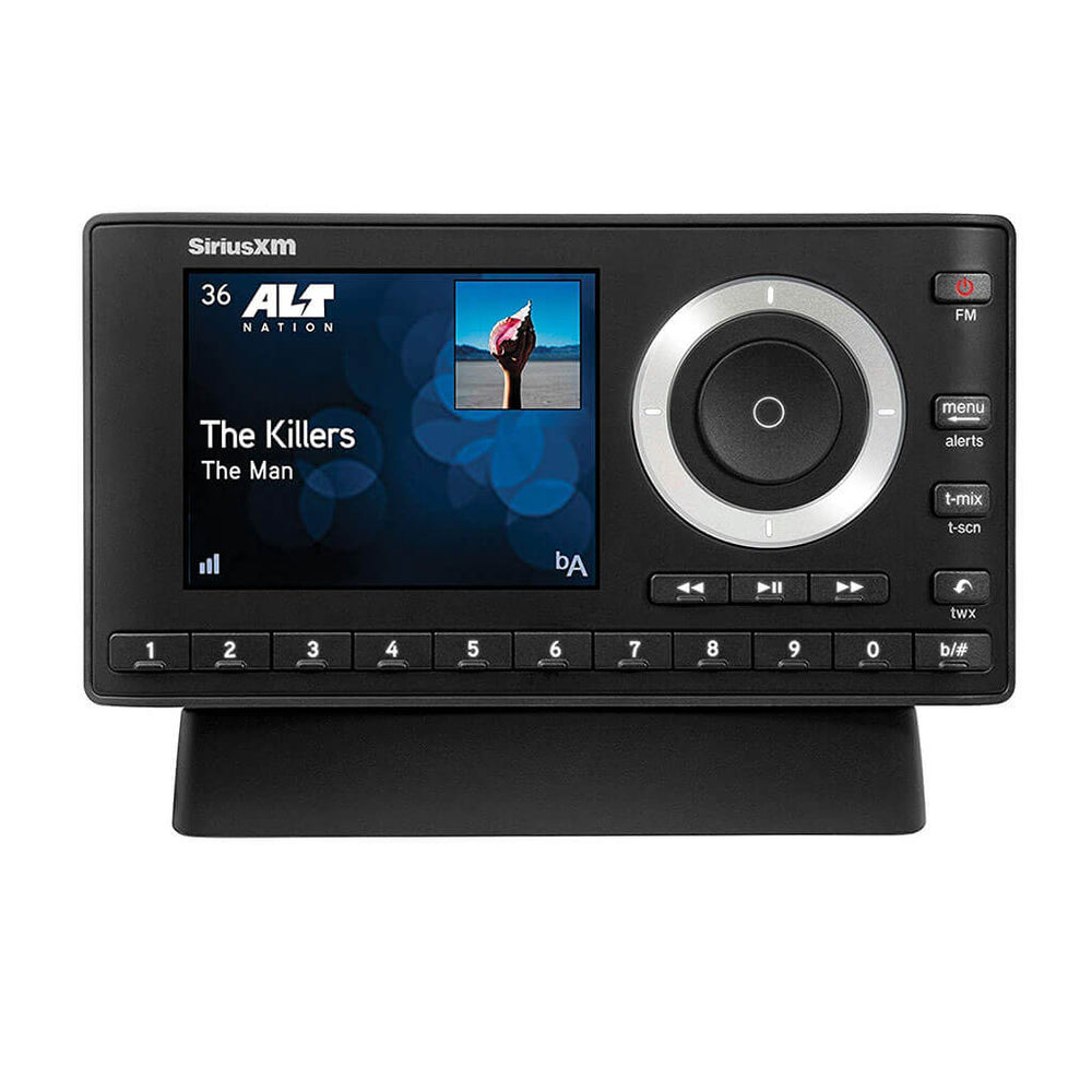 Onyx-Plus-on-Dock_5d0c2811-